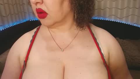 Snapshot of lipsaddiction chatting on March 2026 10:35:02 PM LIpsAddiction online show from March 2026 10:35:02 PM
