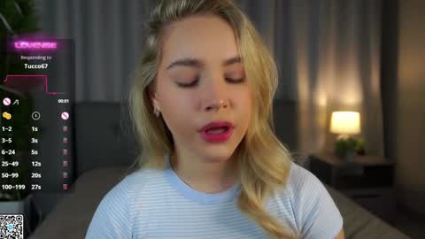 Snapshot of lipswithsmileonthem chatting on January 2025 01:10:01 AM Amelia online show from January 2025 01:10:01 AM