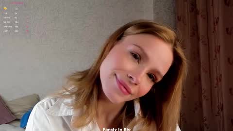 Lina online show from December 2025 01:13:02 AM