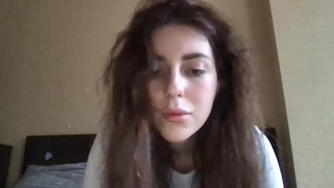 Snapshot of lipsylolly chatting on February 2026 01:03:01 PM lipsylolly online show from February 2026 01:03:01 PM