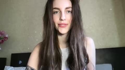 Snapshot of lipsylolly chatting on February 2026 08:44:02 AM lipsylolly online show from February 2026 08:44:02 AM