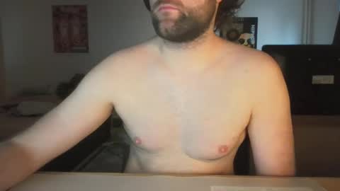 Snapshot of liropogo123456 chatting on December 2025 12:32:01 PM liropogo123456 online show from December 2025 12:32:01 PM