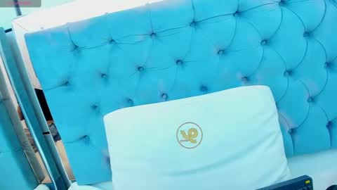  LIS ROUS  online show from October 2025 11:19:01 AM