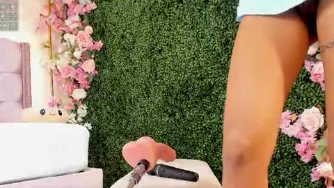 lis_vega_ online show from July 2026 07:39:01 PM