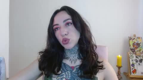 Snapshot of lisa_avila_ chatting on May 2026 04:25:01 PM Lisa online show from May 2026 04:25:01 PM