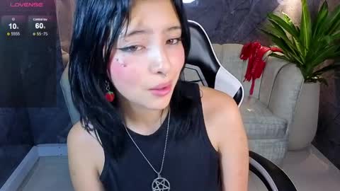 lisa_doll_tx online show from April 2026 12:59:01 AM