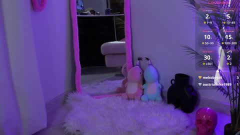 Snapshot of lisa_elfy chatting on February 2025 01:15:01 AM lisa_elfy online show from February 2025 01:15:01 AM