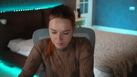 lisa_elfy online show from June 2026 03:47:01 PM