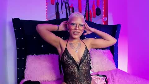 Snapshot of lisa_silver_star chatting on June 2026 03:57:01 PM lisa_silver_star online show from June 2026 03:57:01 PM