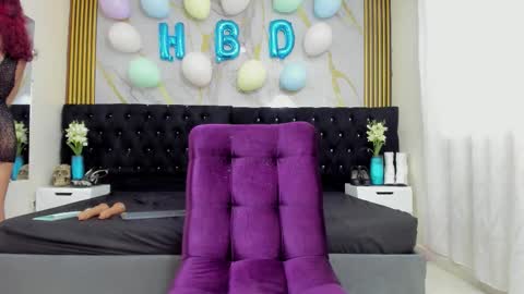 lisa_sweetas online show from September 2025 07:59:01 PM