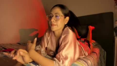 Snapshot of lisa_t08 chatting on October 2025 03:05:01 AM Lisa Thompson online show from October 2025 03:05:01 AM