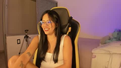 Lisa Thompson online show from December 2025 02:06:02 AM