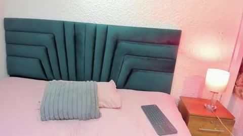 lisa white  online show from January 2026 03:44:02 AM