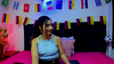 lisa white  online show from June 2026 08:42:01 PM