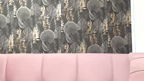 Snapshot of lisagrand chatting on March 2025 04:09:02 PM Lisa Grand online show from March 2025 04:09:02 PM