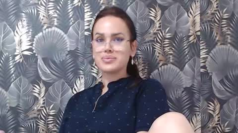 Snapshot of lisagrand chatting on September 2025 02:19:01 PM Lisa Grand online show from September 2025 02:19:01 PM