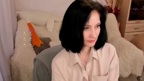 Lisa Moore online show from June 2026 01:28:02 AM