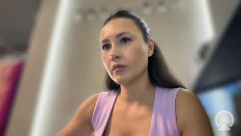 lisandriaaa online show from June 2026 12:20:01 PM