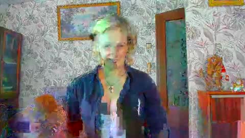 Lisasimsxs online show from February 2026 12:28:02 PM