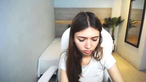 Liseth Fox online show from December 2024 12:49:02 PM