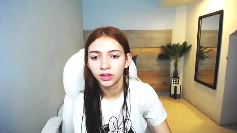 Liseth Fox online show from January 2025 12:38:02 PM