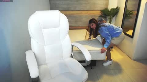 Liseth Fox online show from February 2025 12:17:02 PM