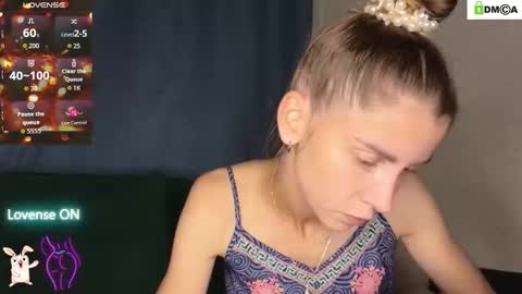 Snapshot of lisi4ka503933 chatting on September 2025 04:29:02 PM Lisi4ka online show from September 2025 04:29:02 PM