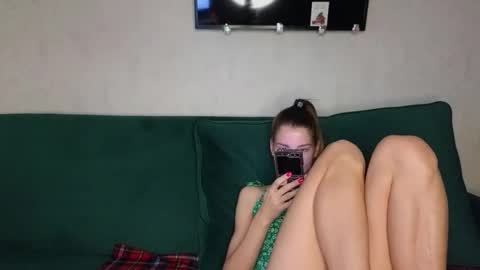 Kris Maks online show from February 2025 05:56:02 AM