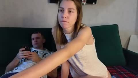 Kris Maks online show from February 2025 10:17:02 AM