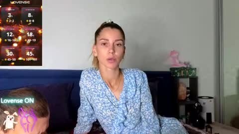 Kris Maks online show from October 2025 05:09:01 PM