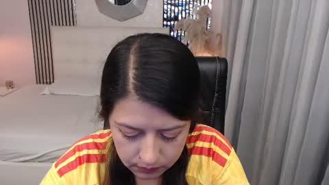Andrea online show from June 2026 04:13:01 AM