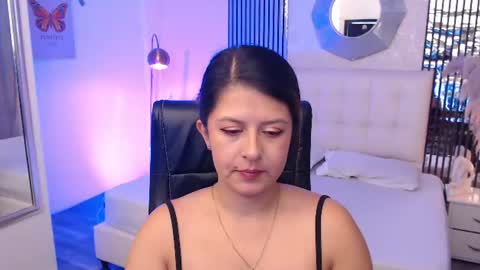 Andrea online show from June 2026 03:55:01 AM