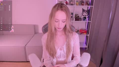 Snapshot of lissa__fox chatting on October 2025 01:52:01 PM lissa online show from October 2025 01:52:01 PM