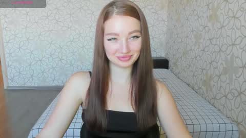 Snapshot of lissa_cristal_ chatting on September 2025 11:03:01 AM lissa_cristal_ online show from September 2025 11:03:01 AM