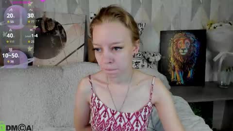 Snapshot of lissa_kitsune chatting on September 2025 07:44:02 AM Lissa online show from September 2025 07:44:02 AM