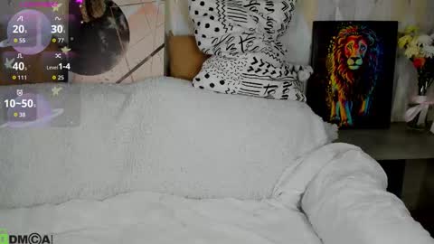 Snapshot of lissa_kitsune chatting on September 2025 07:56:02 AM Lissa online show from September 2025 07:56:02 AM