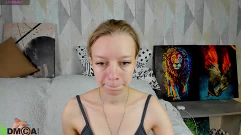 Snapshot of lissa_kitsune chatting on October 2025 08:12:01 AM Lissa online show from October 2025 08:12:01 AM