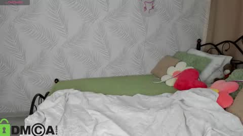 Snapshot of lissa_kitsune chatting on February 2026 07:59:01 AM Lissa online show from February 2026 07:59:01 AM