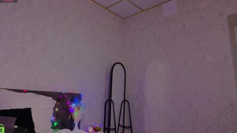 Lissa online show from May 2026 01:12:01 AM