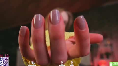 your Liza again. Next stream Dec. 1  at 2 or 3  GMT online show from December 2025 06:31:01 AM