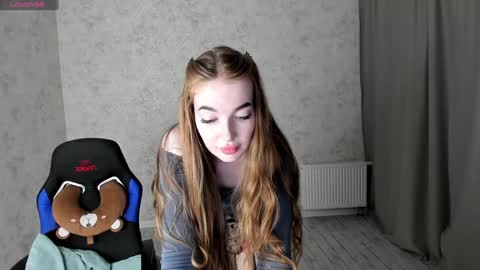 Lissa online show from December 2024 03:48:02 AM