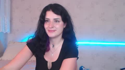 Alice Dont forget to thumbs up its very important  online show from June 2026 02:04:01 PM