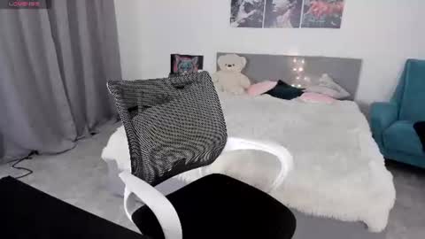 lissameoww online show from July 2026 01:31:02 AM