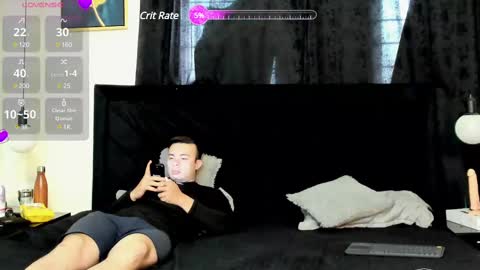 Natalia and alejandro online show from February 2025 07:36:01 PM