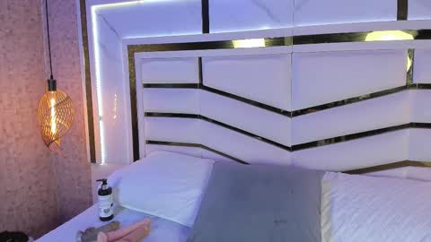 lisse_palmerr online show from March 2025 11:39:02 AM