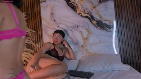 lissy_kimmy online show from May 2026 06:47:02 PM