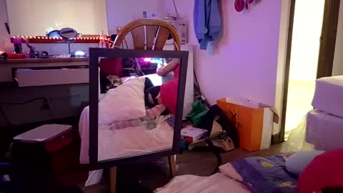 litleputa online show from October 2025 03:02:02 AM