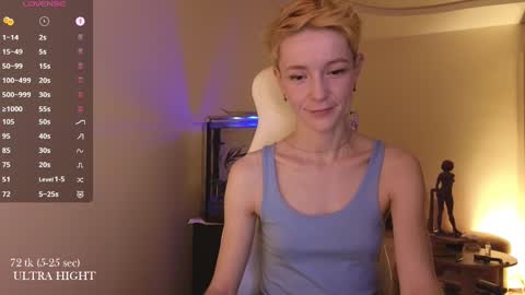 Alisa online show from February 2025 07:16:01 PM