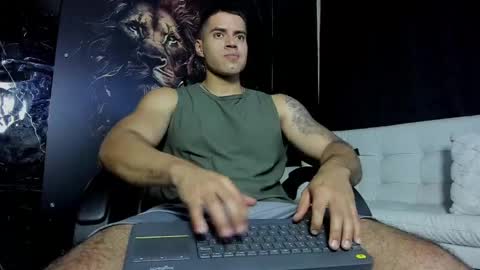Snapshot of litoxxx_cass chatting on April 2026 11:32:02 PM litoxxx_cass online show from April 2026 11:32:02 PM