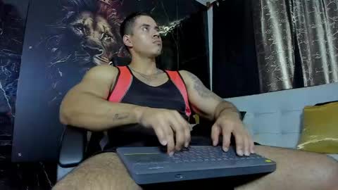 Snapshot of litoxxx_cass chatting on May 2026 01:27:01 PM litoxxx_cass online show from May 2026 01:27:01 PM